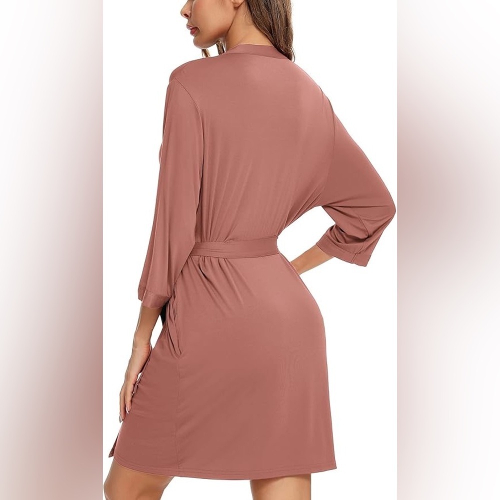 💎$3 WITH BUNDLE💎 Mauve Women's Robe *FLAWS - Picture 6 of 15